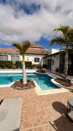 Rustic family villa with breathtaking mountain and ocean views in Los Menores